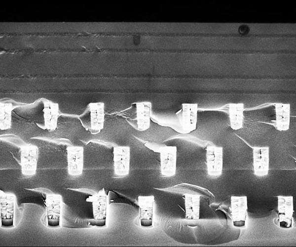 Advanced 'super-planckian' material exhibits LED-like light when heated
