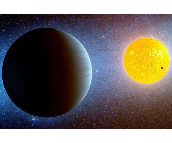 A real-life deluminator for spotting exoplanets by reflected starlight