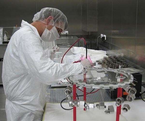 UMass Amherst physicists contribute to dark matter detector success