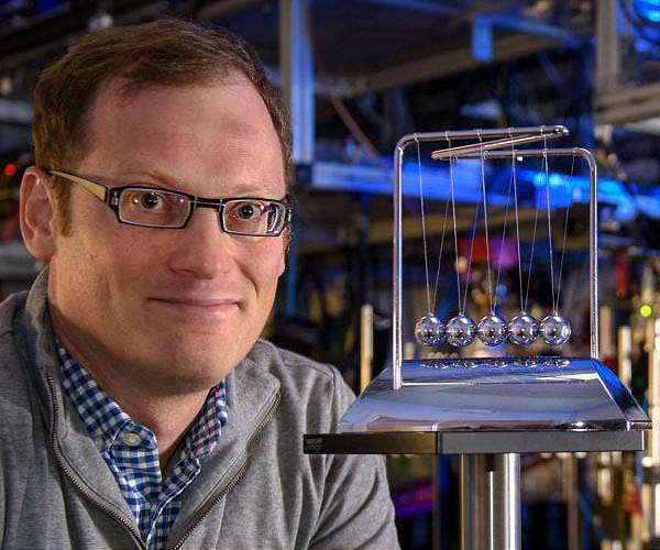 Toy-inspired experiment on behavior of quantum systems