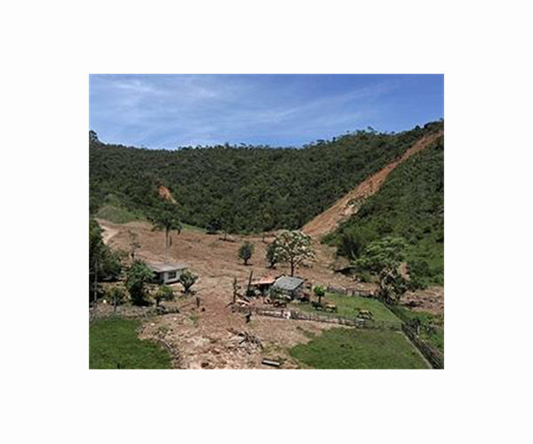 Brazil landslide kills eight