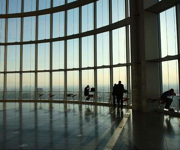 Material would allow users to 'tune' windows to block targeted wavelengths of light