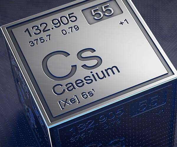 Unusual atom helps in search for Universe's building blocks