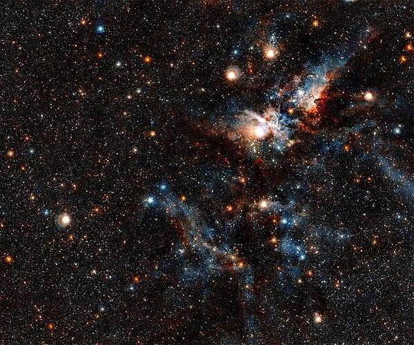 Stars versus dust in the Carina Nebula