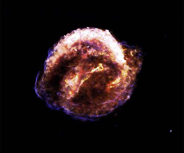 Debris from Stellar Explosion Not Slowed After 400 Years