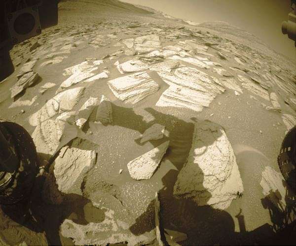 NASA's Curiosity Rover Captures a Martian Day, From Dawn to Dusk