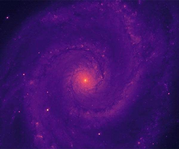 Dark Energy Instrument's lenses see the night sky for the first time