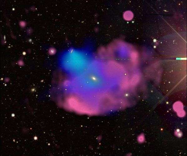 X-ray satellite XMM-newton sees 'space clover' in a new light