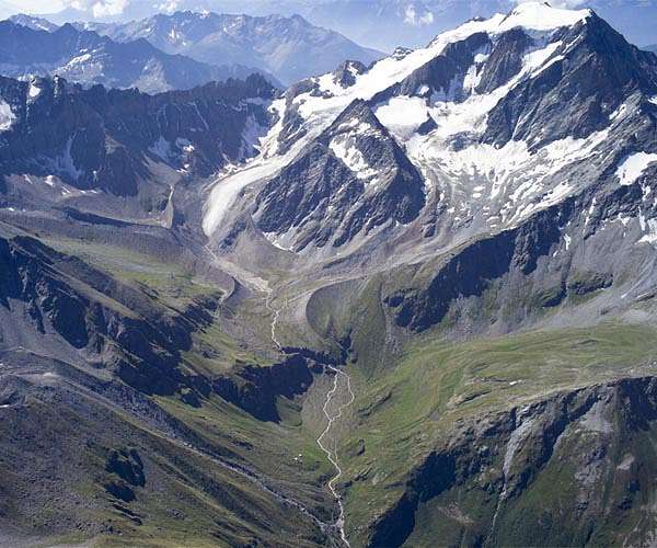 Melting Alpine glaciers yield archaeologic troves, but clock ticking
