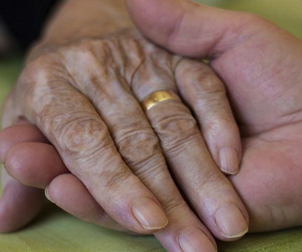 US woman dies in controversial suicide capsule in Switzerland