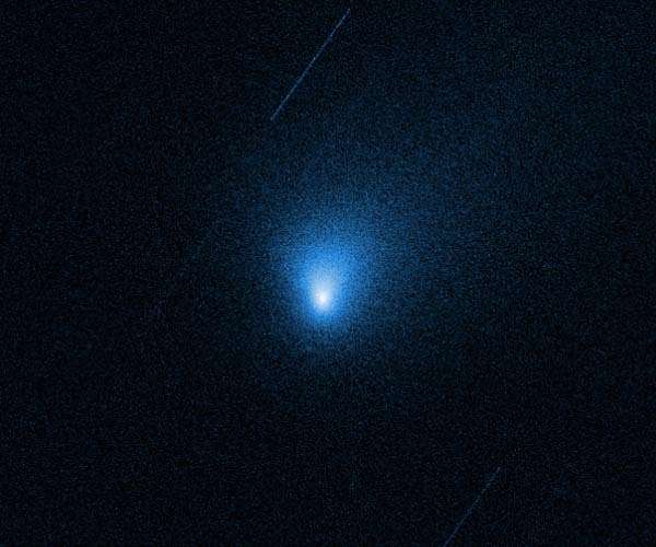 Hubble observes first confirmed interstellar comet