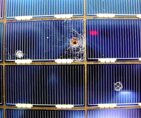 Hubble's impactful life alongside space debris