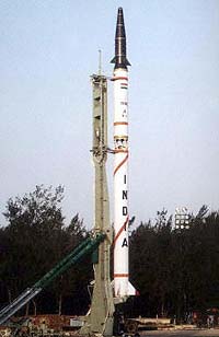 India Brainstorms For Smart Bombs, Latest Munitions, Military Exports