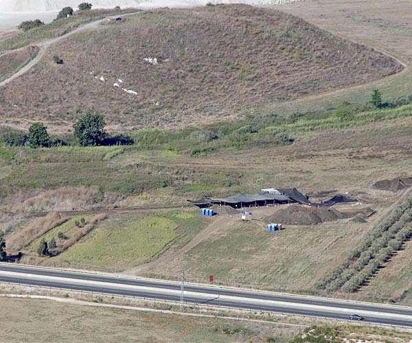 Neanderthals made repeated use of the ancient settlement of 'Ein Qashish, Israel