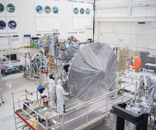 NASA's Europa probe gets a hotline to Earth