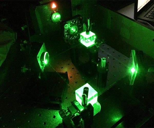 Interaction between light and material promises new platform for computing
