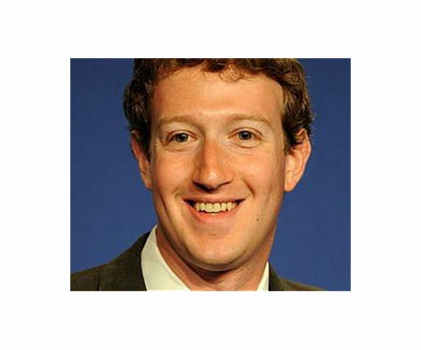 Zuckerberg meets Trump, senators; nixes breaking up Facebook