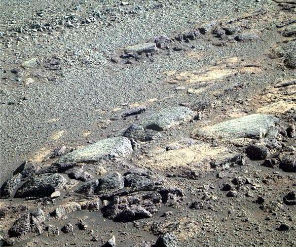 Mars rocks may harbor signs of life from 4 billion years ago