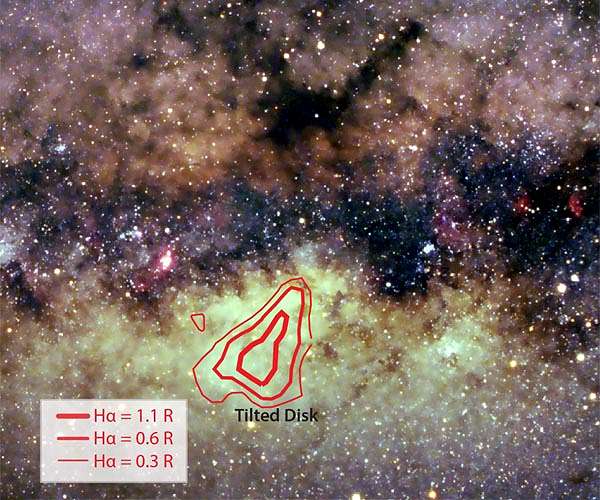 Peering under dust, study reveals radiation at galactic center