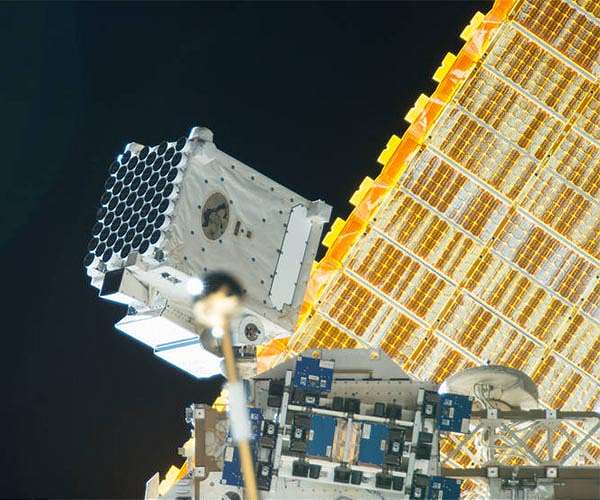NASA's NICER Mission Maps 'Light Echoes' of New Black Hole