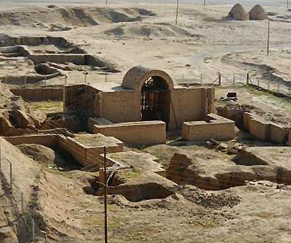 Iraq unveils archaeological park with ancient carvings