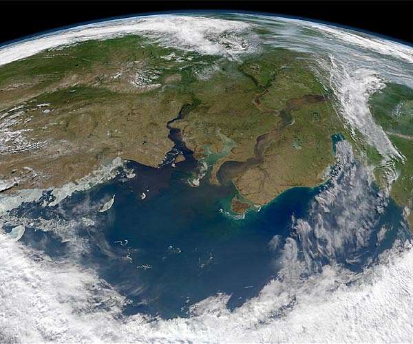 Receding Russian glaciers expose five new Arctic islands