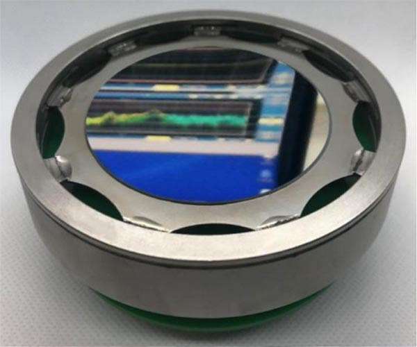 Shape-shifting mirror hunts for exoplanets