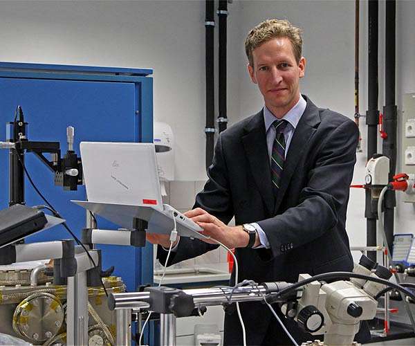 Processes in the atomic microcosmos are revealed