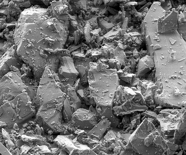 Simulating meteorite impacts in the lab