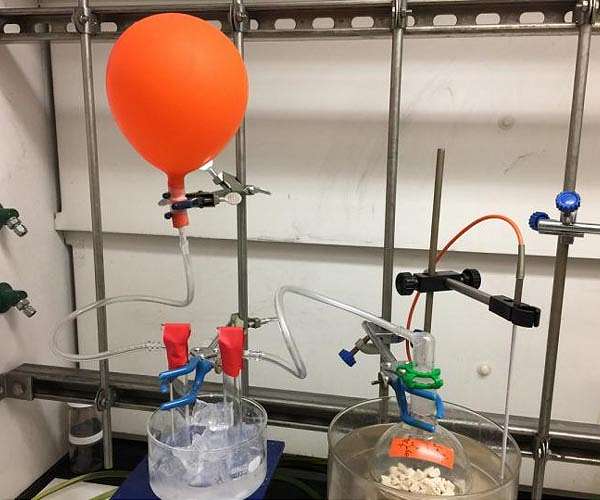 Carbon-capture technology scrubs CO2 from power plants like scuba-diving gear