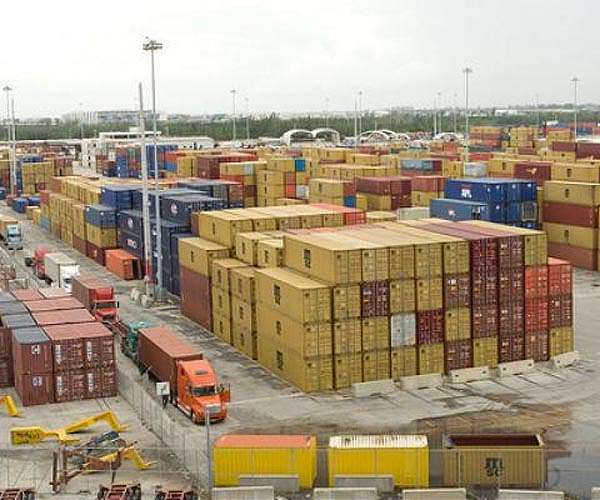 France to push shipping carbon tax at finance summit