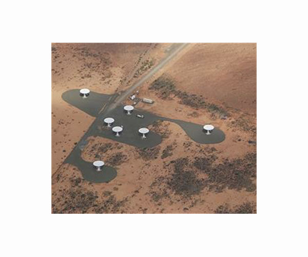 MeerKAT Radio Telescope Reveals Clearest View Yet of Center of Milky Way