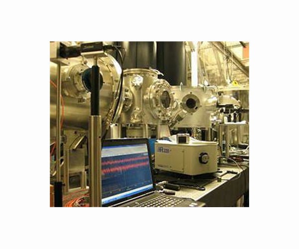 New technology to power pocket-sized particle accelerator