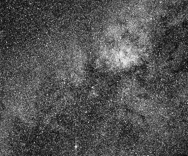 Planet hunter snaps test image on Lunar flyby on route to final orbit