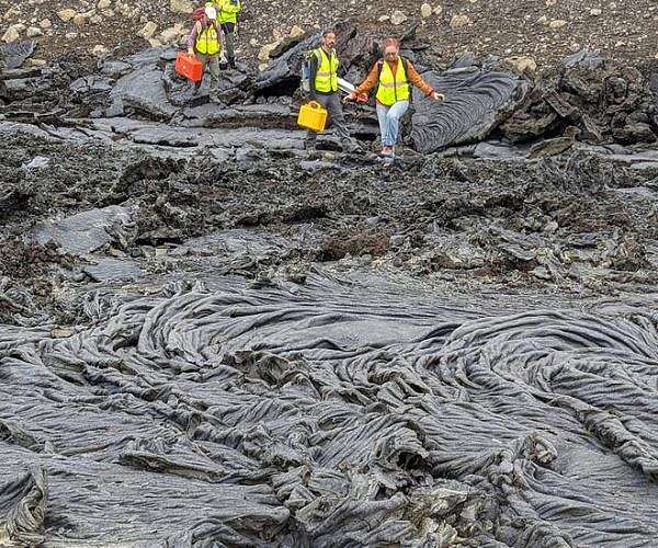 Venus on Earth: NASA's VERITAS Science Team Studies Volcanic Iceland