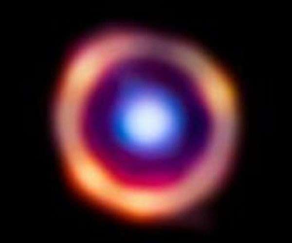 Webb Telescope detects universe's most distant complex organic molecules