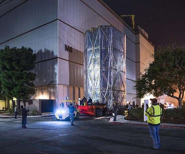 Webb Telescope wrapped in a mobile clean room