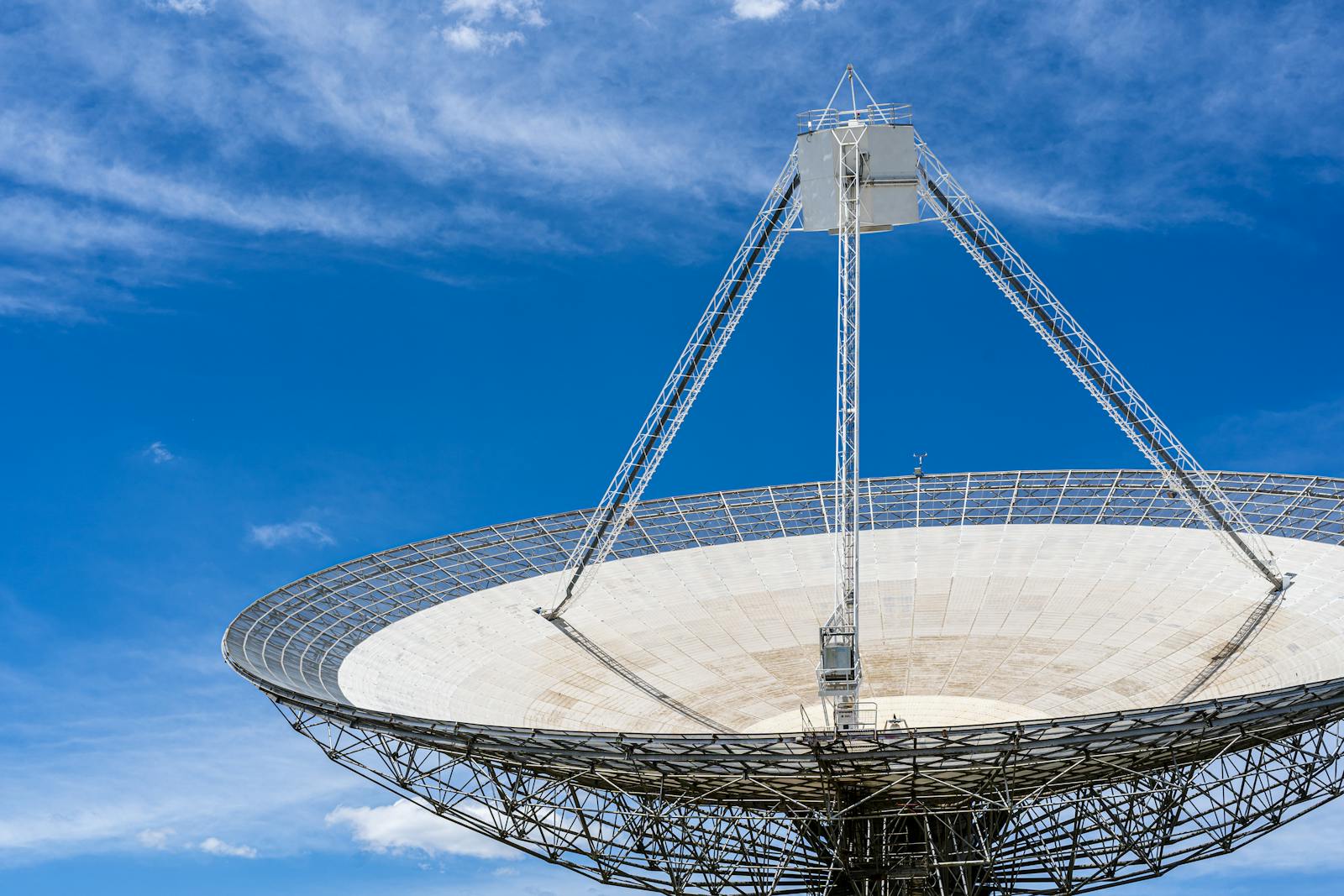 Why Meta Is Betting on Orbital Lasers to Feed Its AI Data Centers