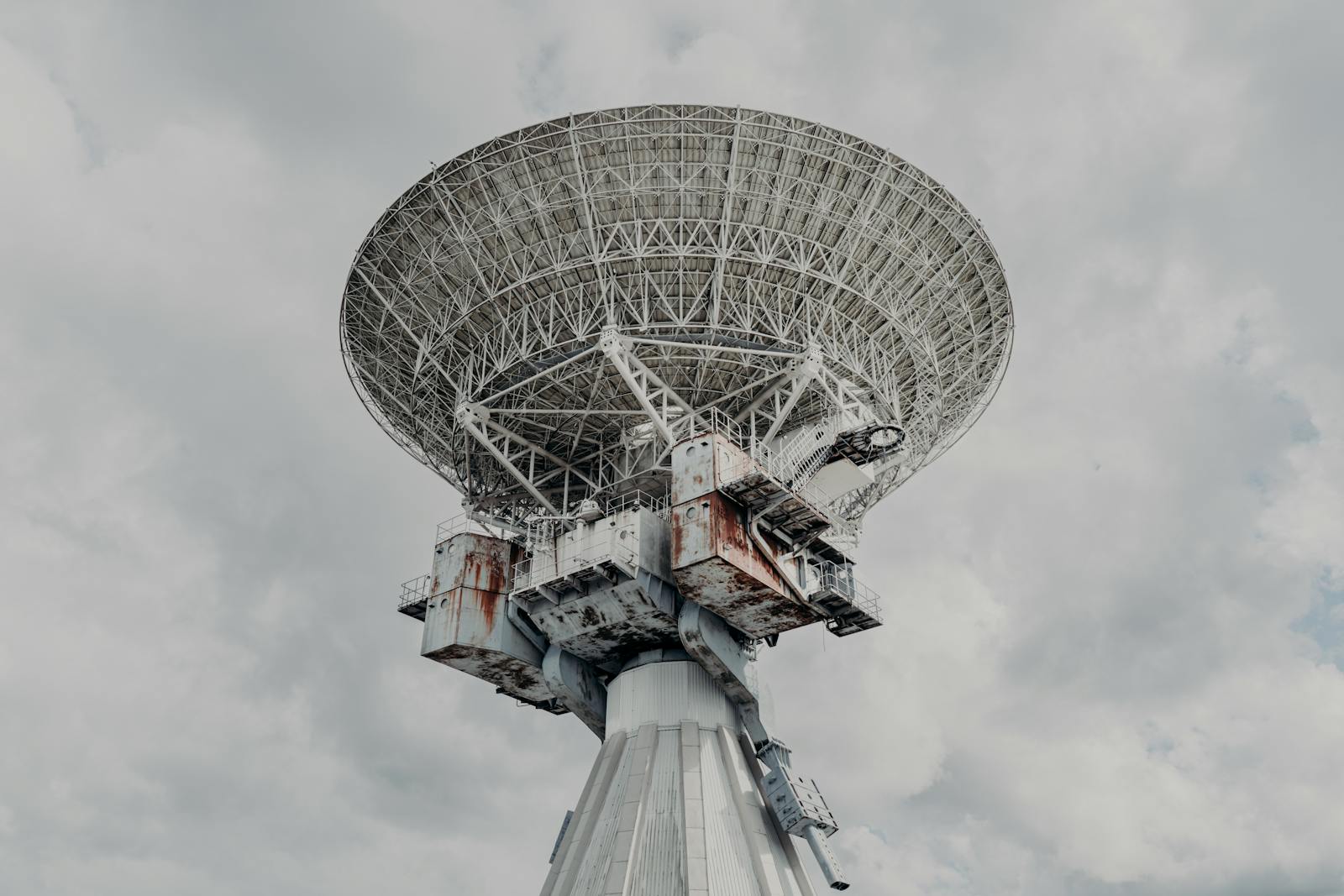 deep space network antenna