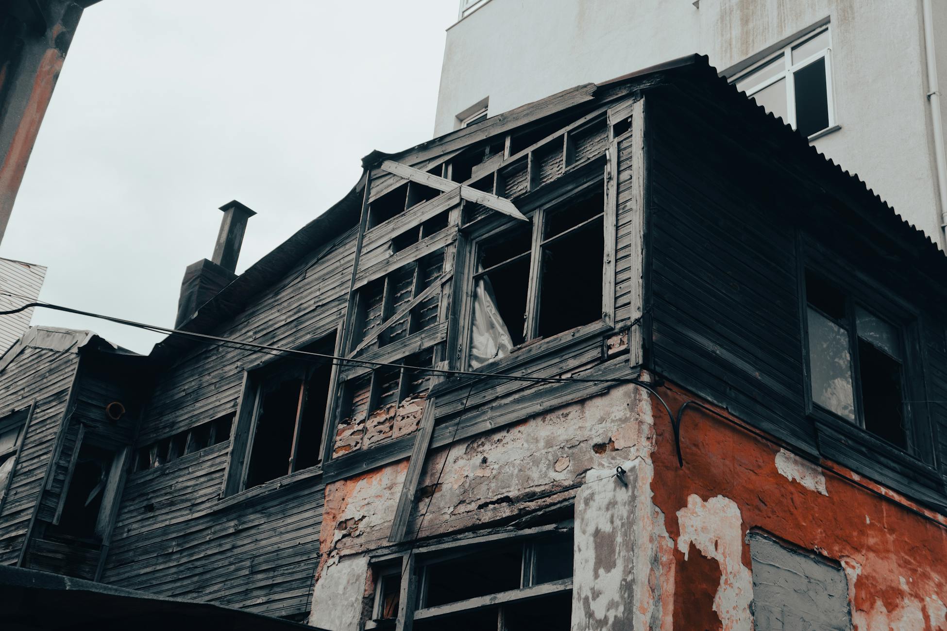 Centralia, Pennsylvania has burned underground since 1962, and the unsettling lesson for nuclear-winter models is that the sky can clear long before the fuel source stops burning