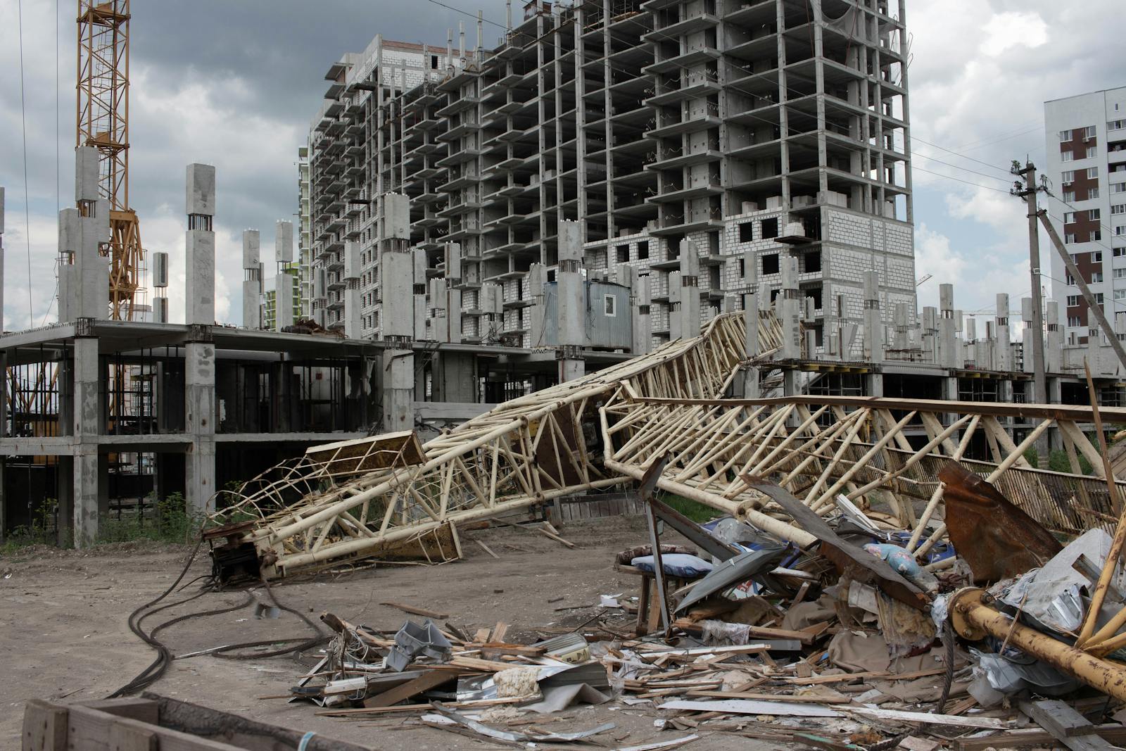 Manila's Unfinished Arsenal: How the Philippines' Modernization Dream Ran Aground