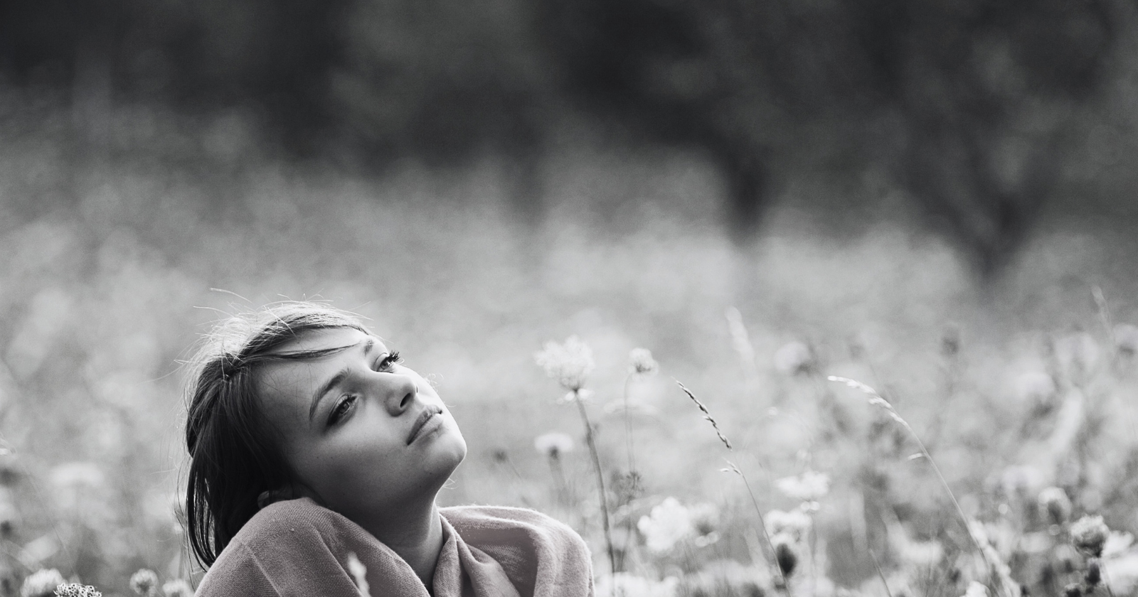 A 2010 Harvard study gathered a quarter of a million moments and found our minds wander about 47 per cent of waking life — and that drifting off, even to pleasant thoughts, leaves us no happier than staying with whatever we're actually doing.