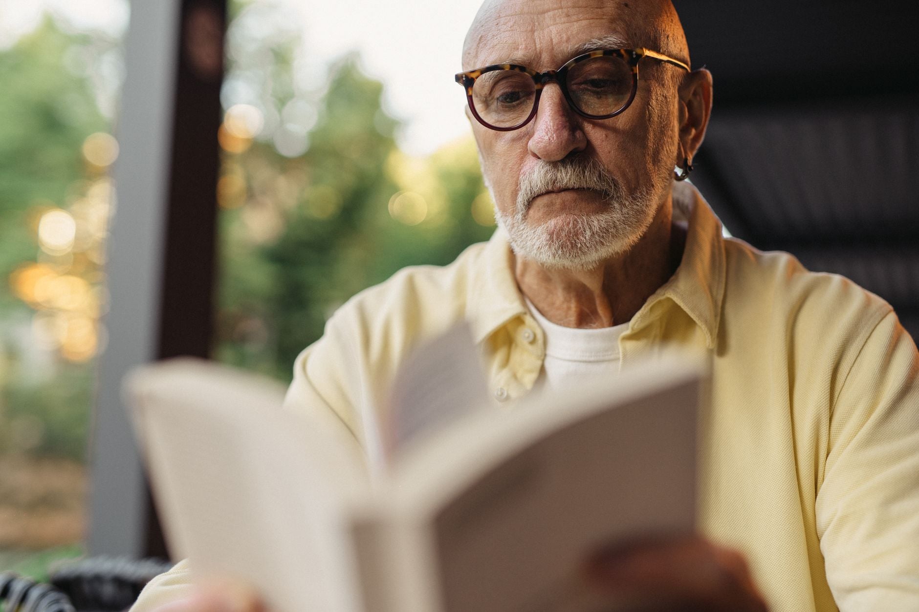 MIT researchers tested participants from age 10 to 71 and found something they described as genuinely unexpected: vocabulary — the brain's accumulated store of language and meaning — peaks not in youth but in the late 60s and early 70s