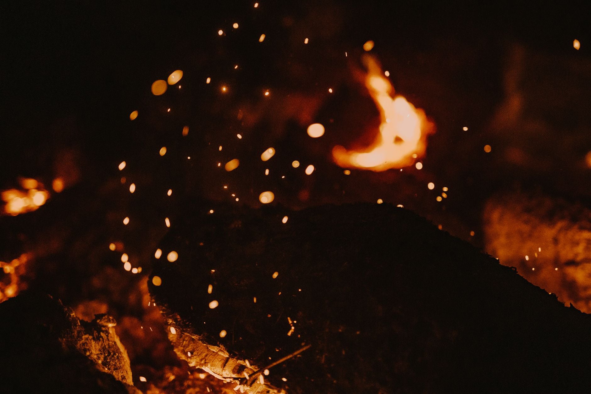Flint tools, scorched soil and two pieces of spark-producing pyrite suggest humans were deliberately making fire in Britain 400,000 years ago — far earlier than firm evidence had previously shown