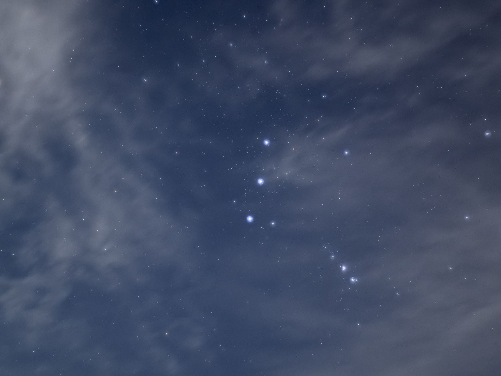 The popular claim that every star you see is already dead is the opposite of true — naked-eye stars are so relatively close and live so extraordinarily long that astronomers estimate only about one dies every 10,000 years, meaning the night sky is almost entirely alive
