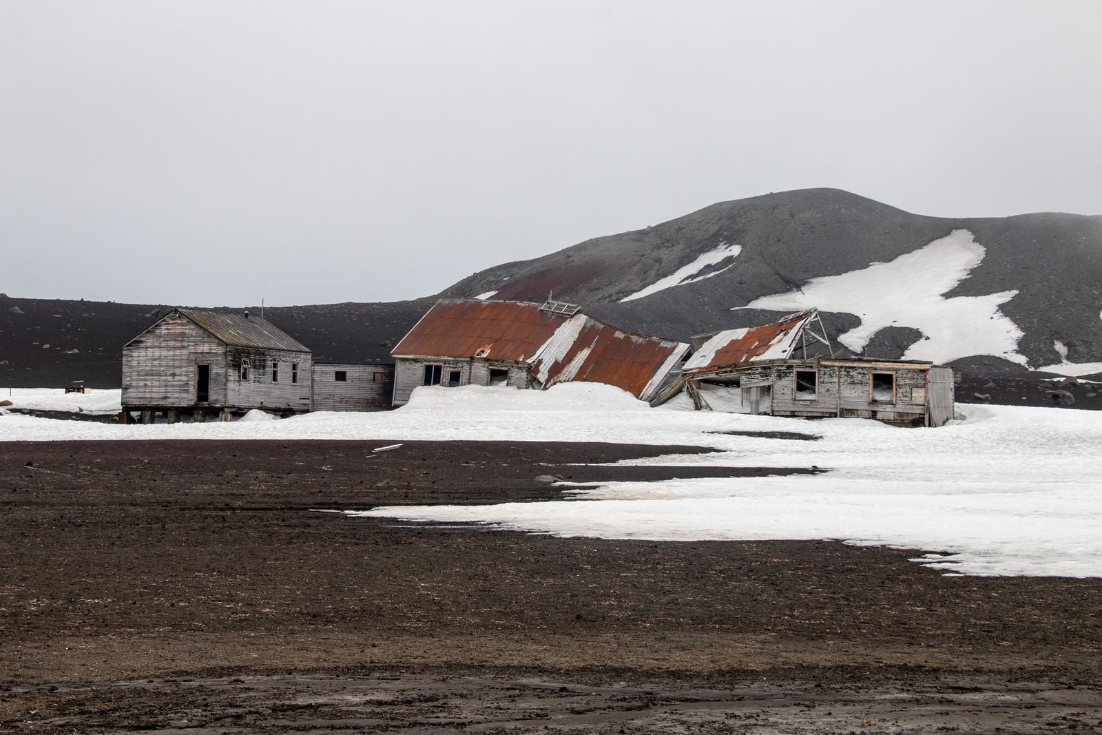 Concordia station Antarctica winter