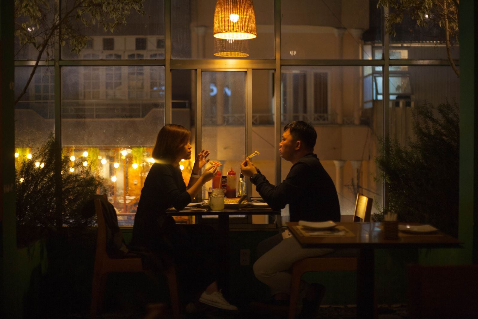 couple silent dinner table