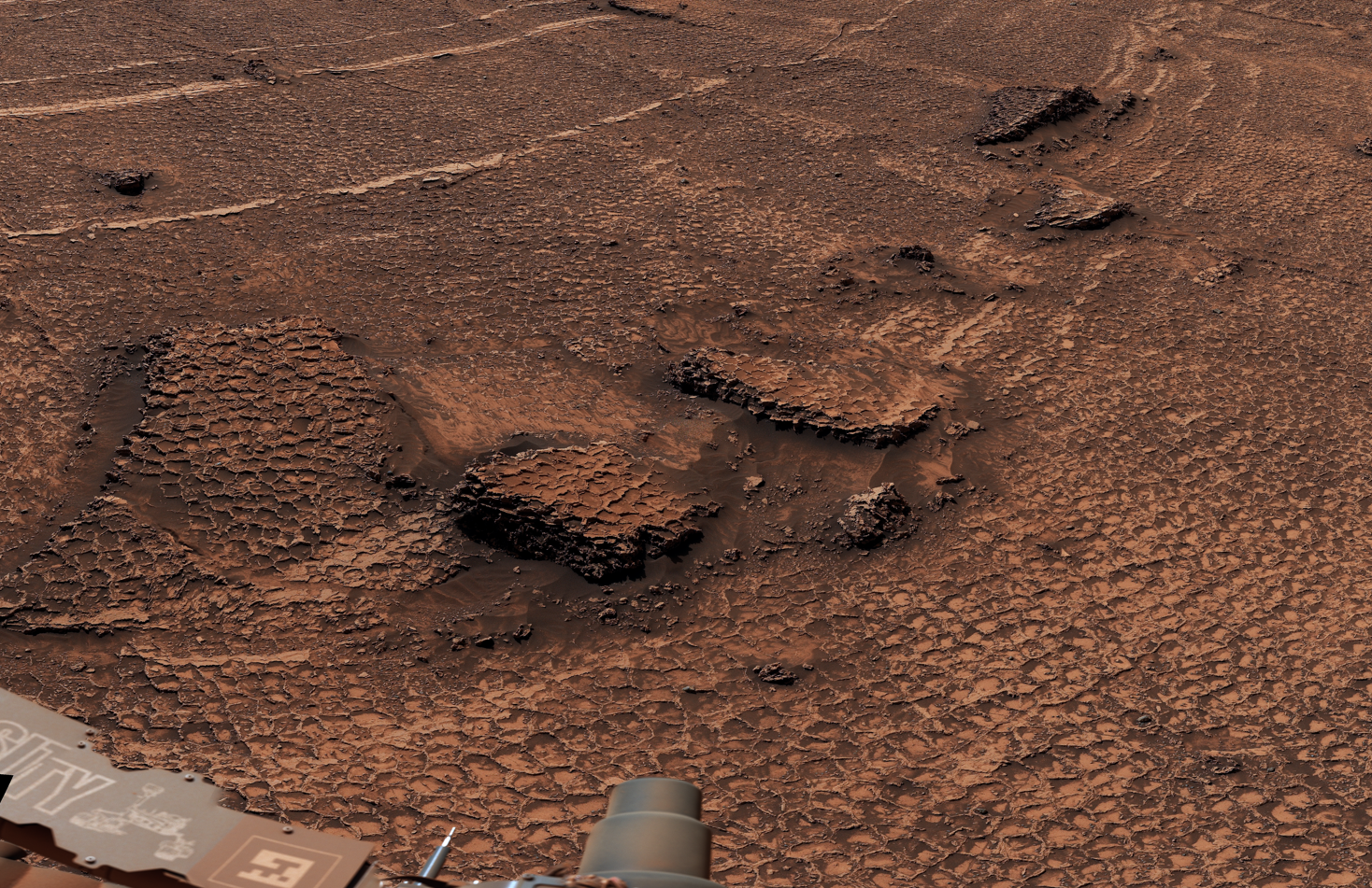 Curiosity has found the largest field of honeycomb fractures it has ever encountered on Mars. Similar polygons elsewhere preserve mud repeatedly soaked and dried 3.8 billion years ago—but NASA says this new “sea of polygons” could also have been created by temperature swings, compression or mineral changes.