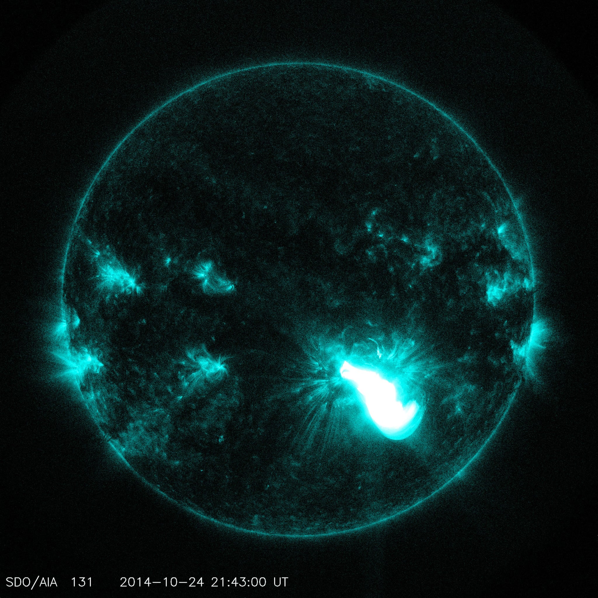 In September 2026, Max Planck researchers showed April 1947's sunspot — about 0.6% of the solar disk, 40 Earth diameters across — could in rare cases reach about 10^34 erg.