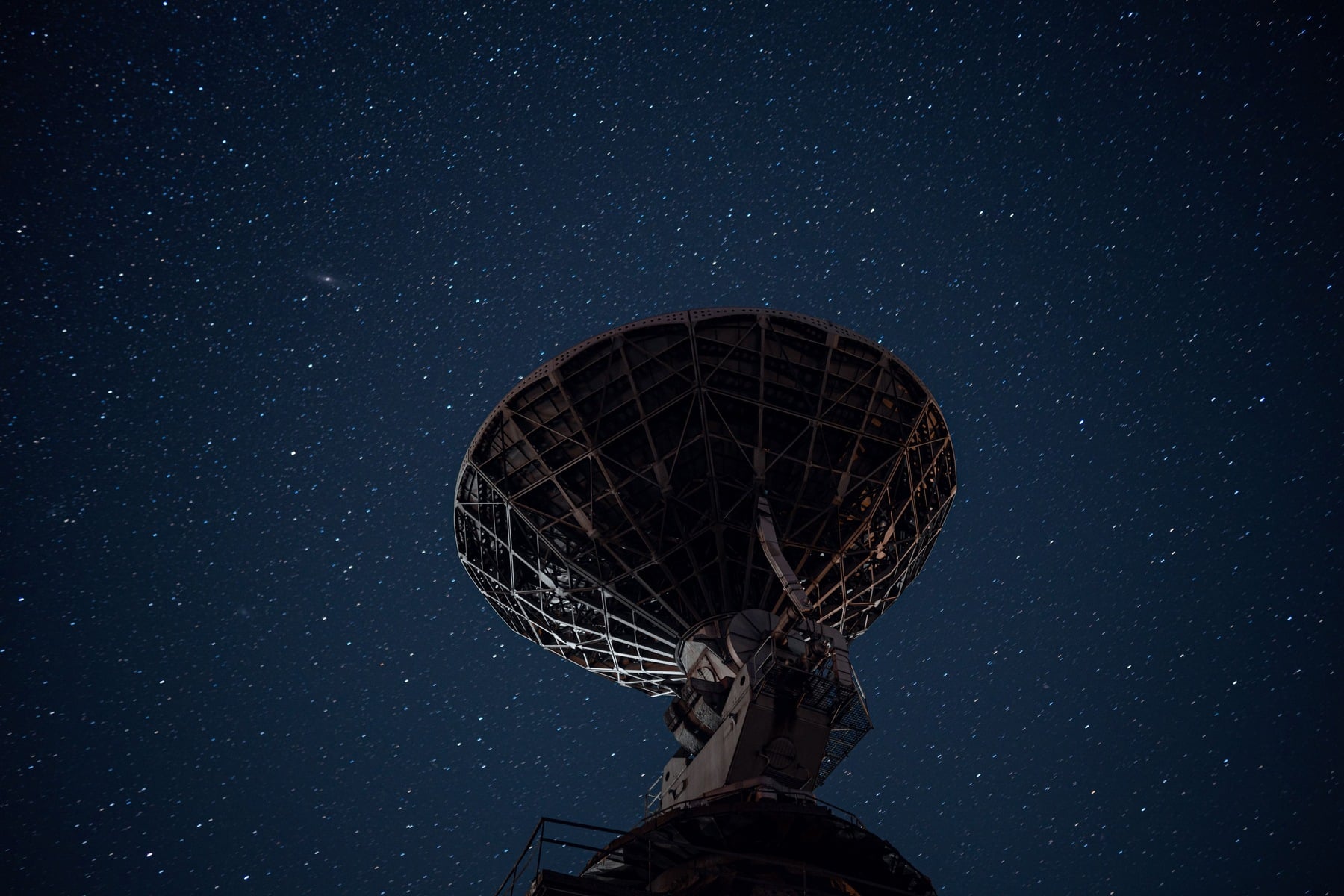 Astronomers had only 116 observations of the jet erupting from blazar 3C 345 across 27 years. An AI system turned them into the highest-resolution continuous reconstruction yet—and revealed features appearing to travel 10–13 times faster than light.